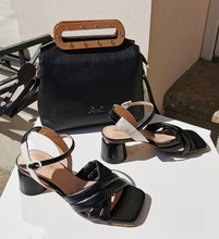 Translation missing: lv.sections.featured_product.gallery_thumbnail_alt
