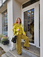 Translation missing: lv.sections.featured_product.gallery_thumbnail_alt
