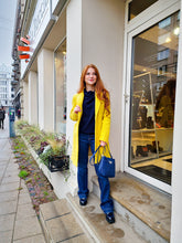 Translation missing: lv.sections.featured_product.gallery_thumbnail_alt
