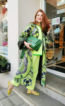 Translation missing: lv.sections.featured_product.gallery_thumbnail_alt
