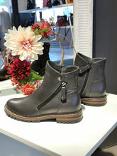 Translation missing: lv.sections.featured_product.gallery_thumbnail_alt
