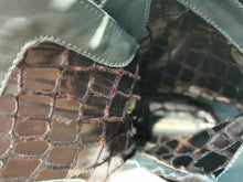 Translation missing: lv.sections.featured_product.gallery_thumbnail_alt
