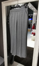 Translation missing: lv.sections.featured_product.gallery_thumbnail_alt
