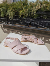 Translation missing: lv.sections.featured_product.gallery_thumbnail_alt
