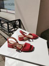 Translation missing: lv.sections.featured_product.gallery_thumbnail_alt
