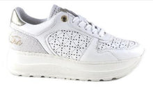 Translation missing: lv.sections.featured_product.gallery_thumbnail_alt
