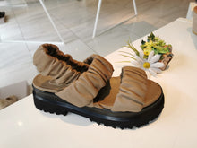 Translation missing: lv.sections.featured_product.gallery_thumbnail_alt
