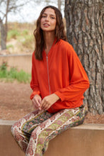 Translation missing: lv.sections.featured_product.gallery_thumbnail_alt
