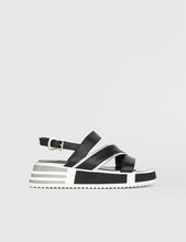 Translation missing: lv.sections.featured_product.gallery_thumbnail_alt
