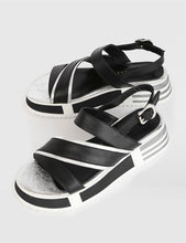 Translation missing: lv.sections.featured_product.gallery_thumbnail_alt
